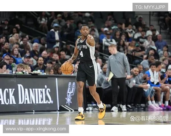 马刺终结者上线！福克斯单节15分杀死比赛